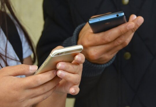 Promoción: El Banco Nación vende celulares en 18 cuotas